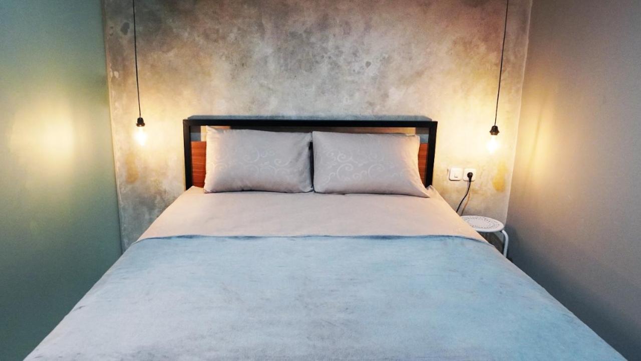 Hostel 18 Pasangan Butuh Surat Nikah Bandung Ngoại thất bức ảnh